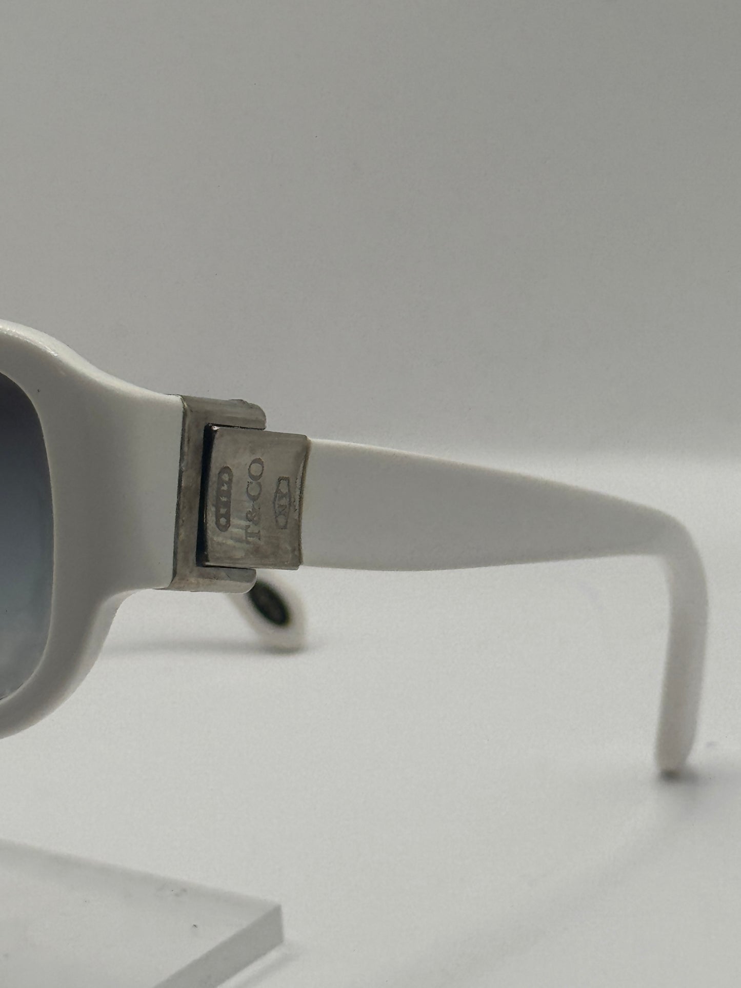 Tiffany 4002 Sunglasses in color 80273c