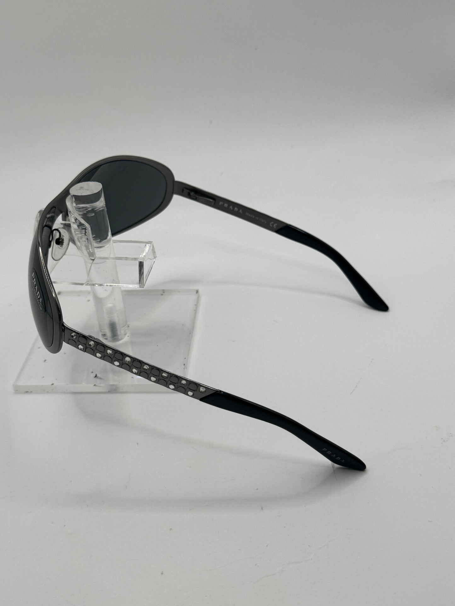 Prada Spr59i Sunglasses in color 5av1a1