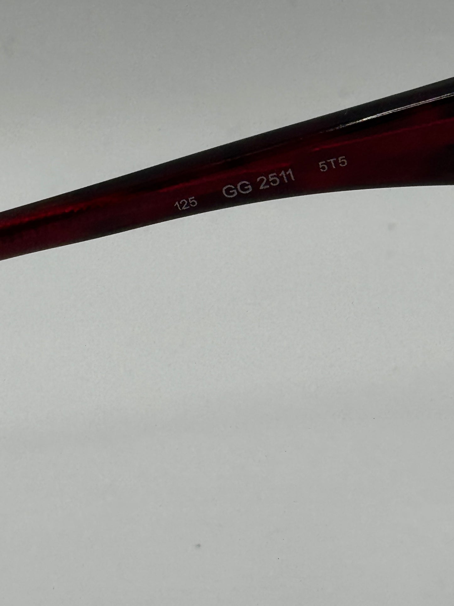Gucci 2511 Eyeglasses in color 5t500