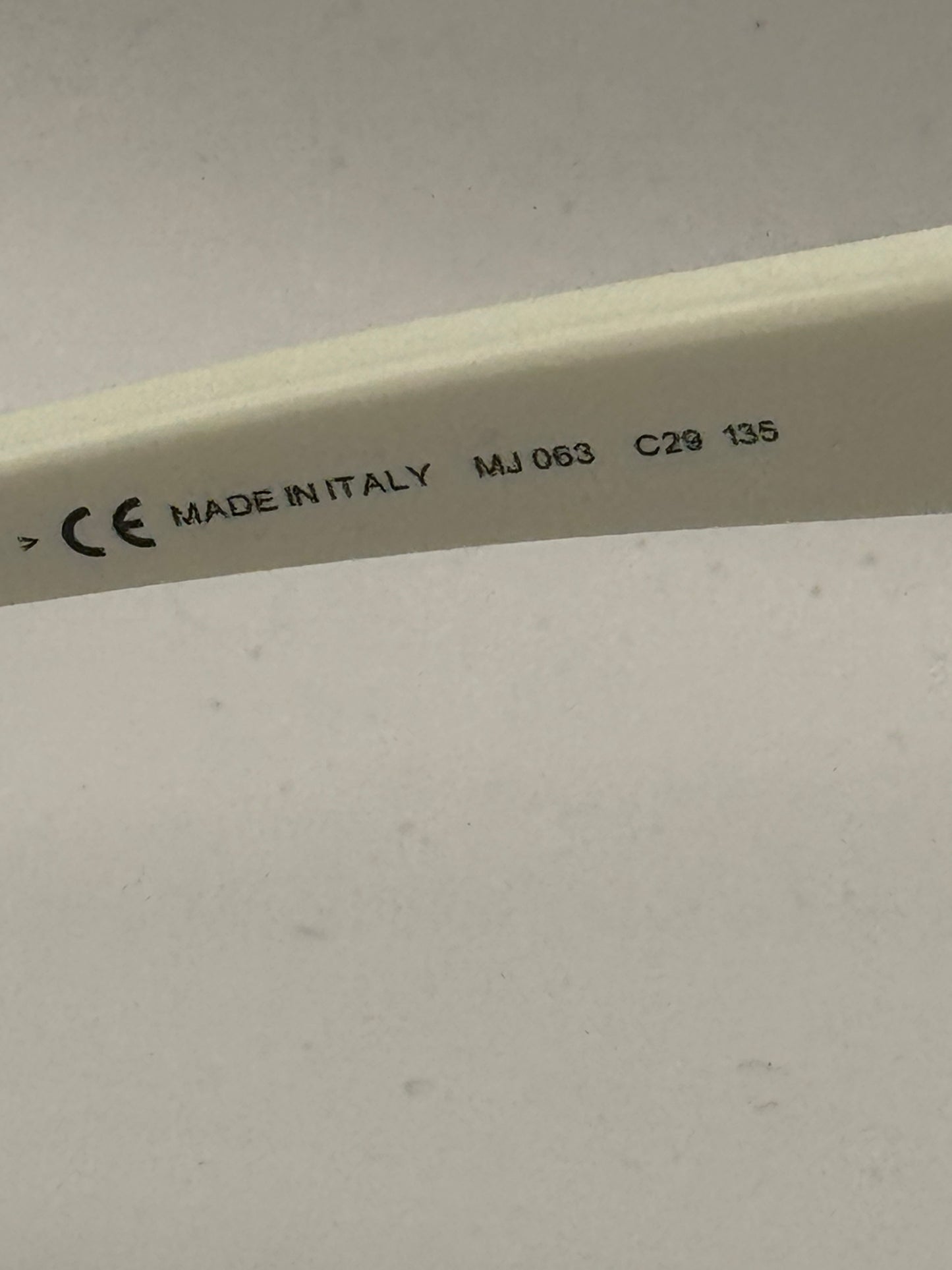 Marc Jacobs 063 Eyeglasses in color C29