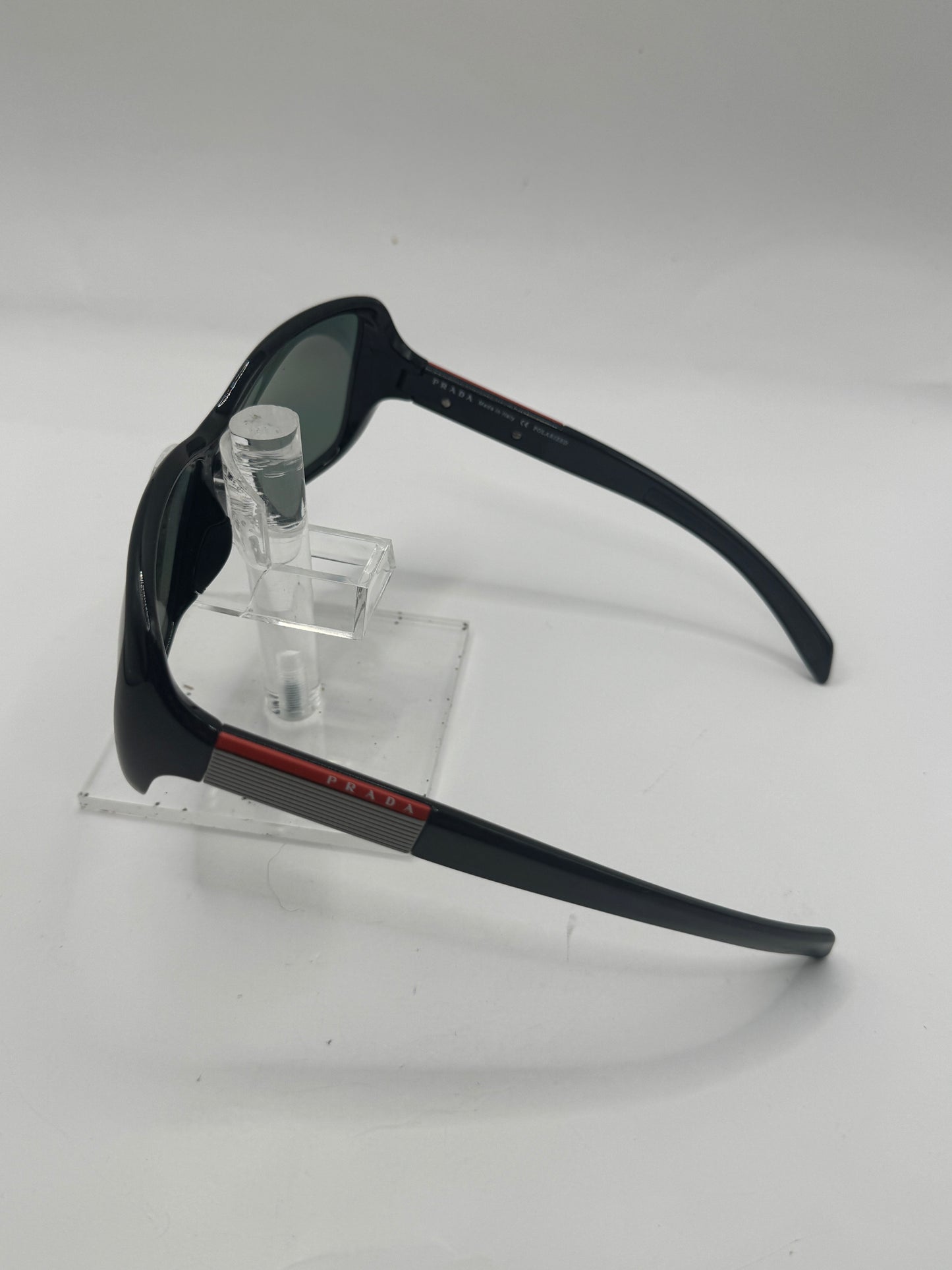 Prada Sps08h Sunglasses in color 1ab5z1