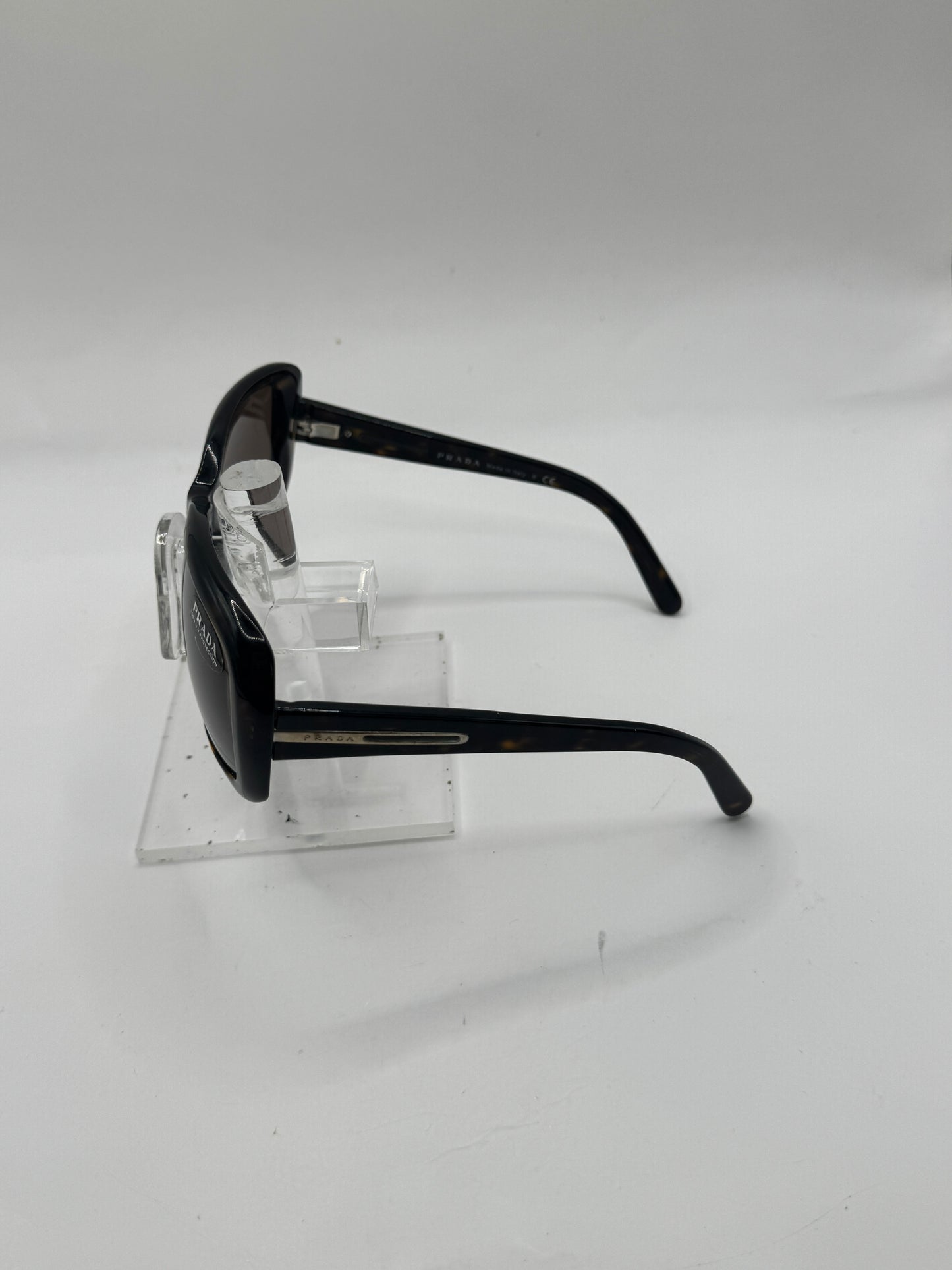 Prada Spr19l Sunglasses in color 2au8c1
