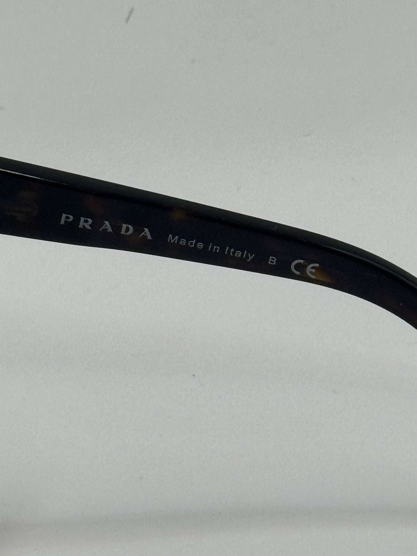 Prada Spr19l Sunglasses in color 2au8c1