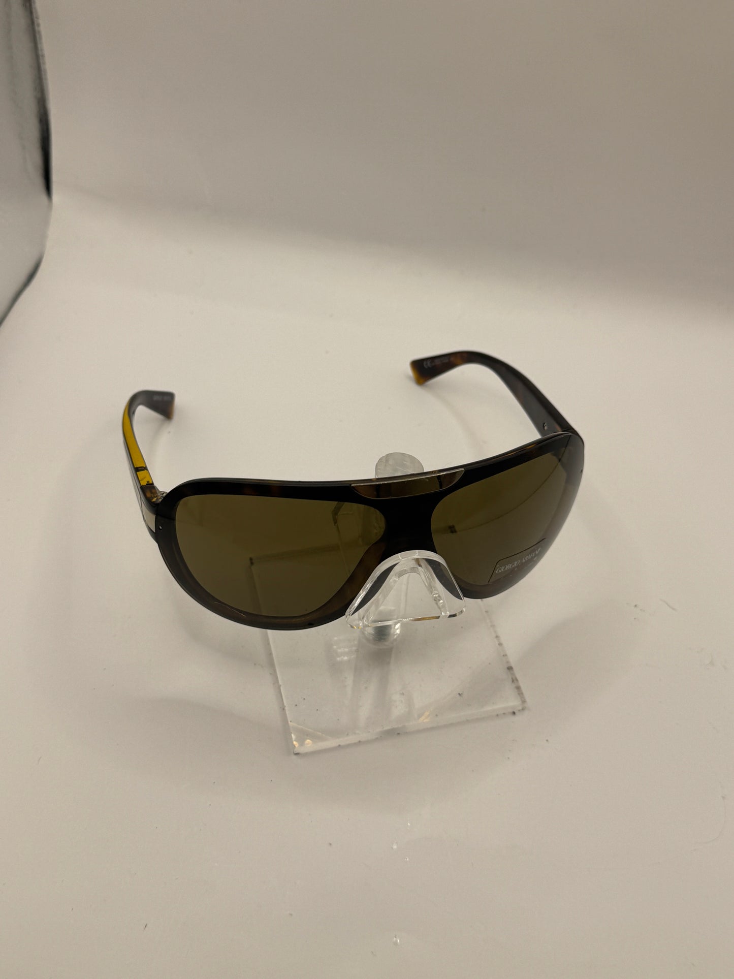 Giorgio Armani 595 Sunglasses in color V08q0