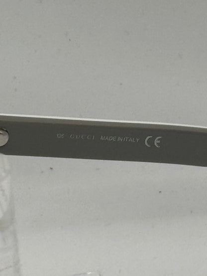 Gucci 1843 Eyeglasses in color Gsu00