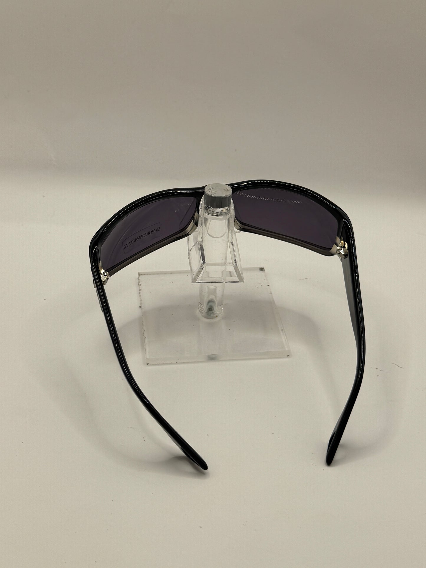 Emporio Armani 9482 Sunglasses in color Tjmy1