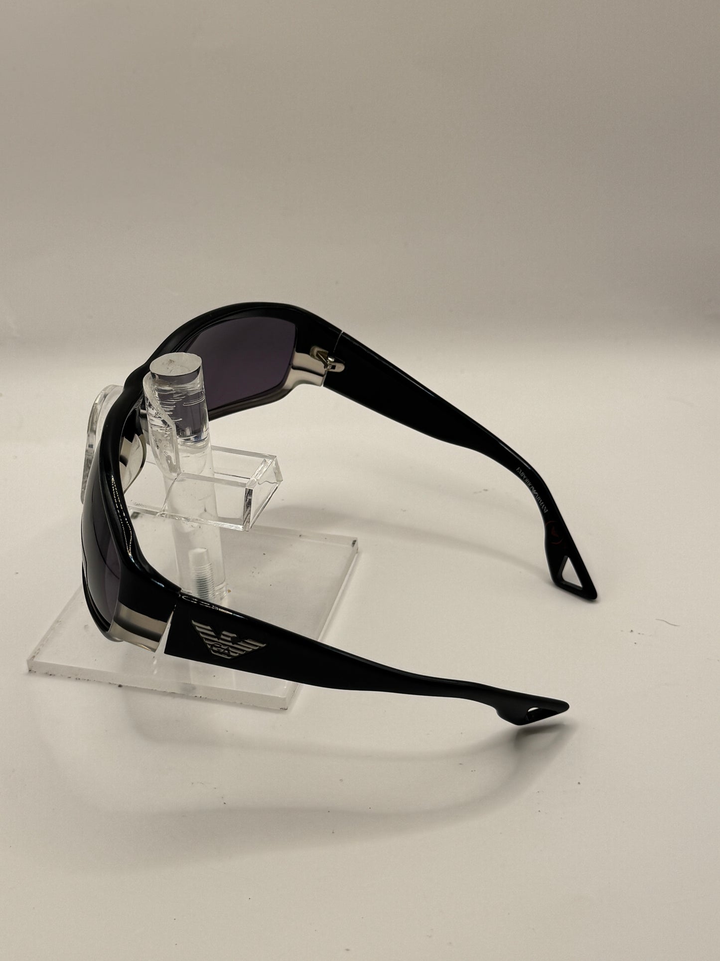 Emporio Armani 9482 Sunglasses in color Tjmy1