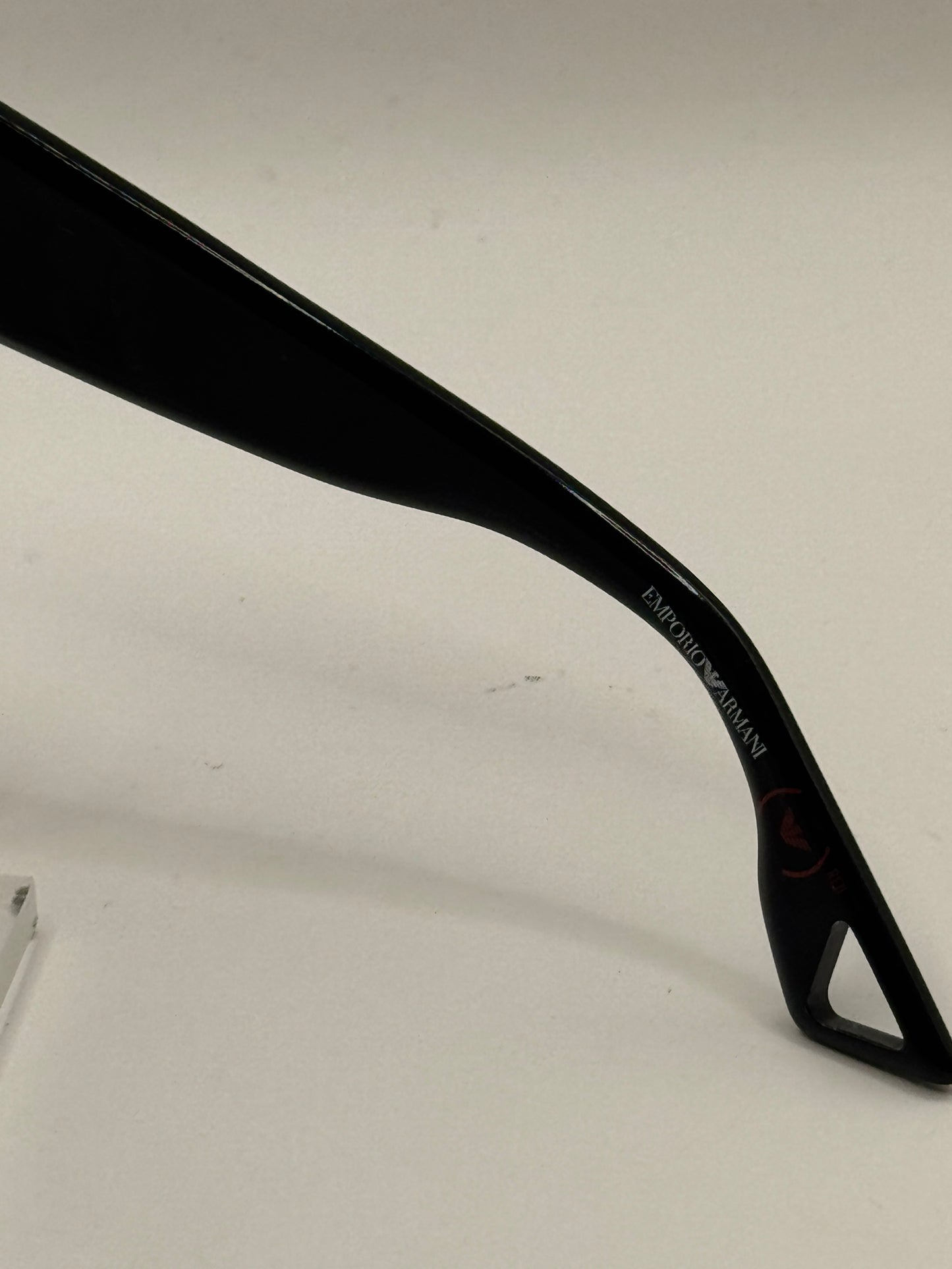 Emporio Armani 9482 Sunglasses in color Tjmy1
