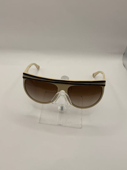 D&g 3041 Sunglasses in color 157513