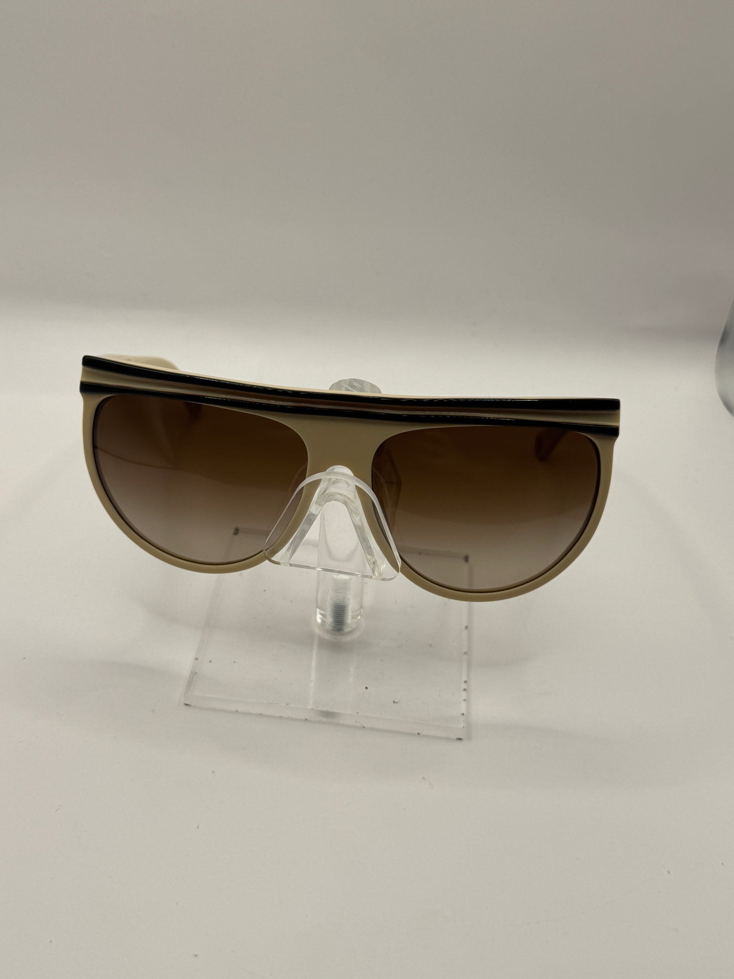 D&g 3041 Sunglasses in color 157513