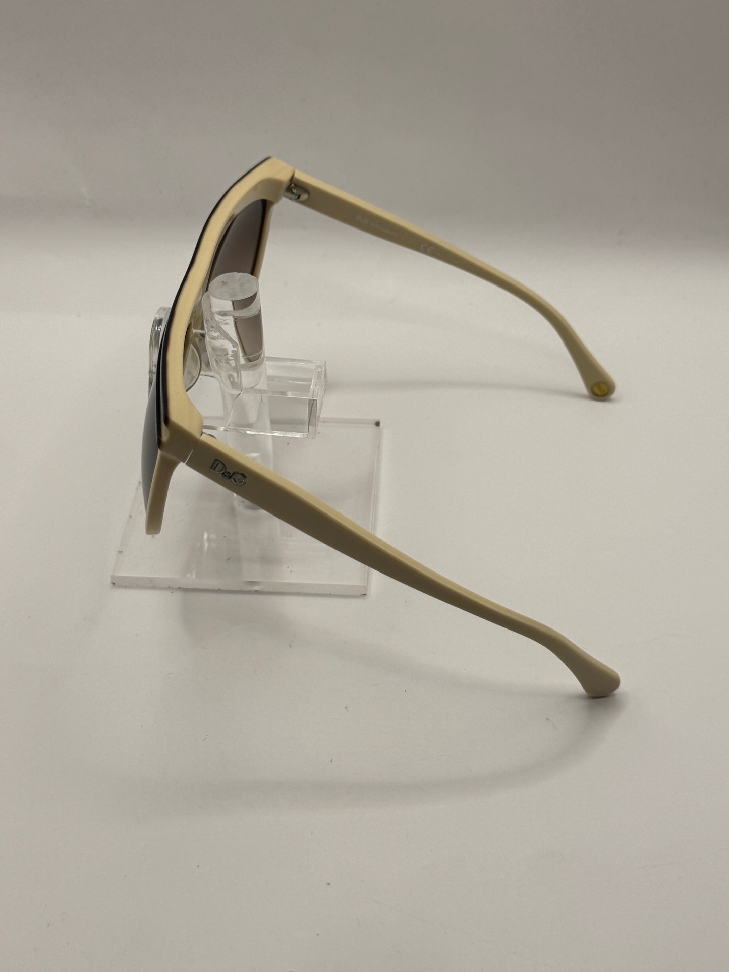 D&g 3041 Sunglasses in color 157513
