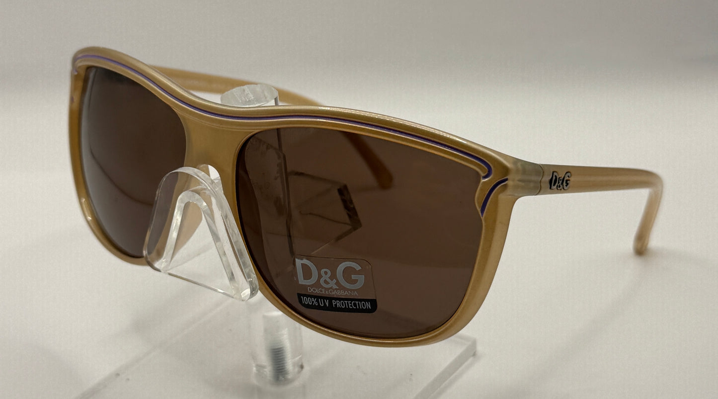 D&g 8059 Sunglasses in color 88173