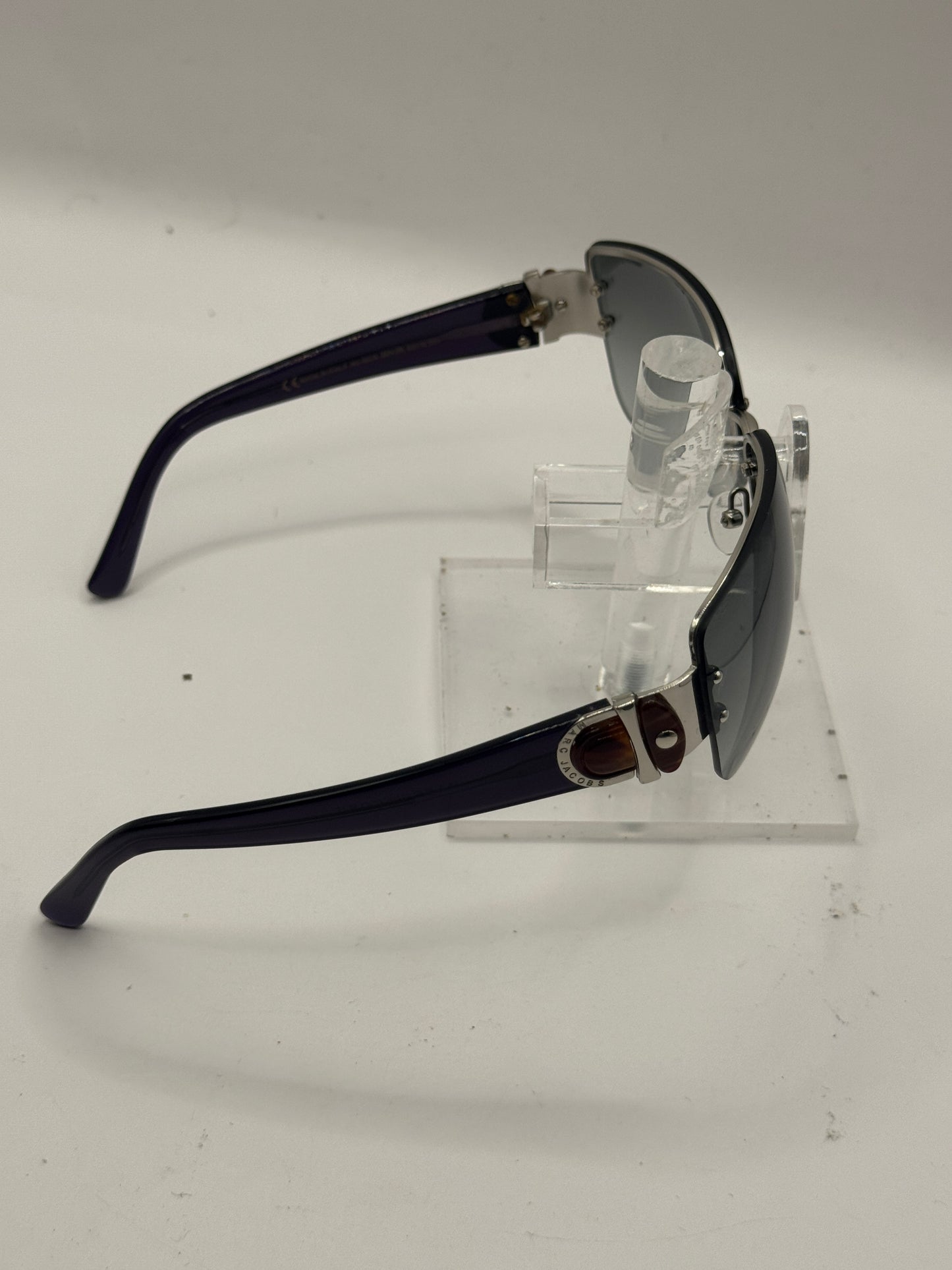 Marc Jacobs 102 Sunglasses in color Sdvzr