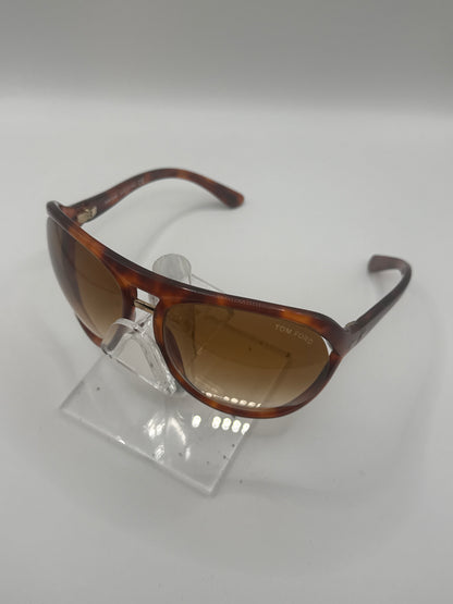 Tom Ford Milo Tf73 Sunglasses in color 116