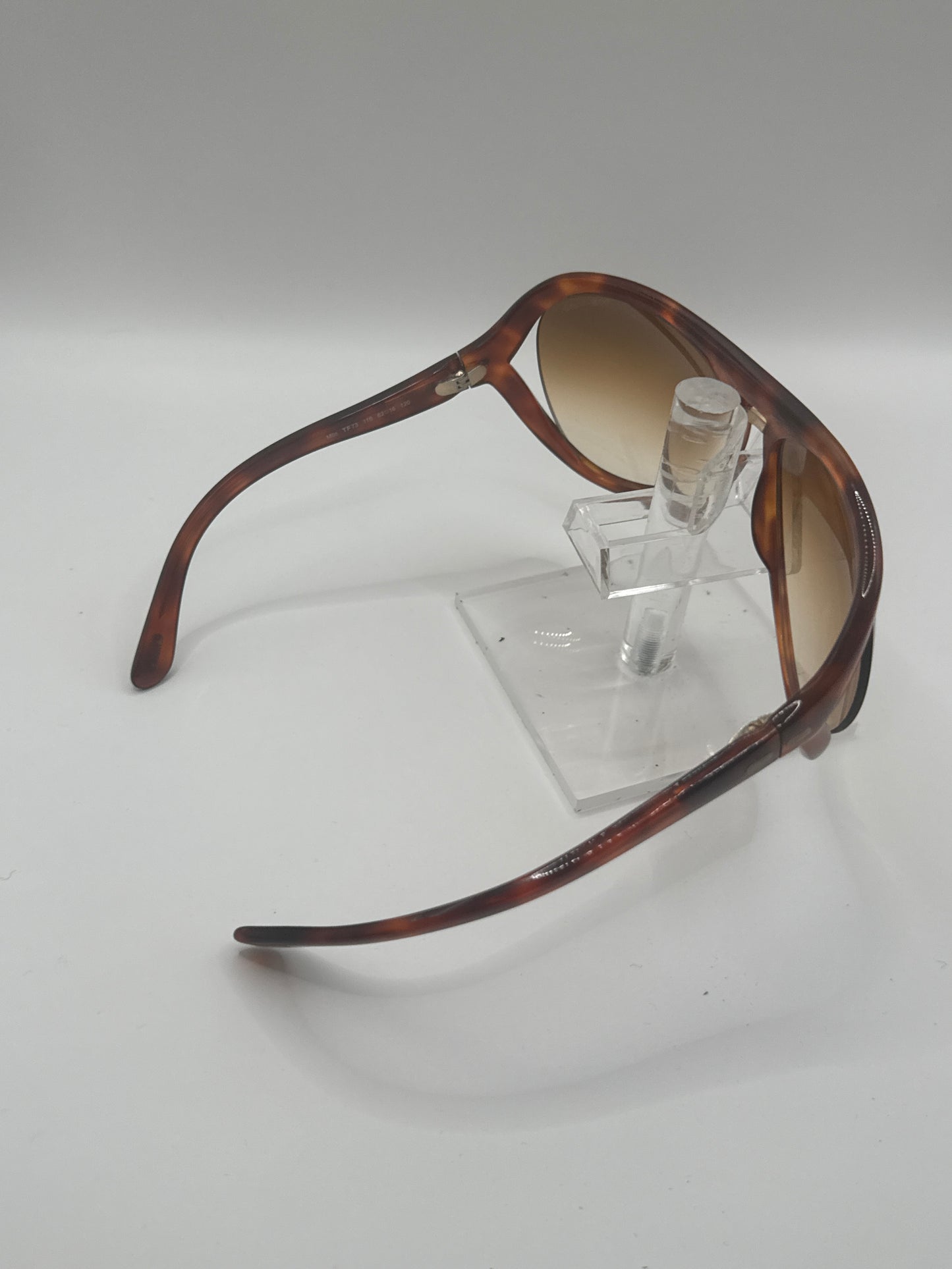 Tom Ford Milo Tf73 Sunglasses in color 116