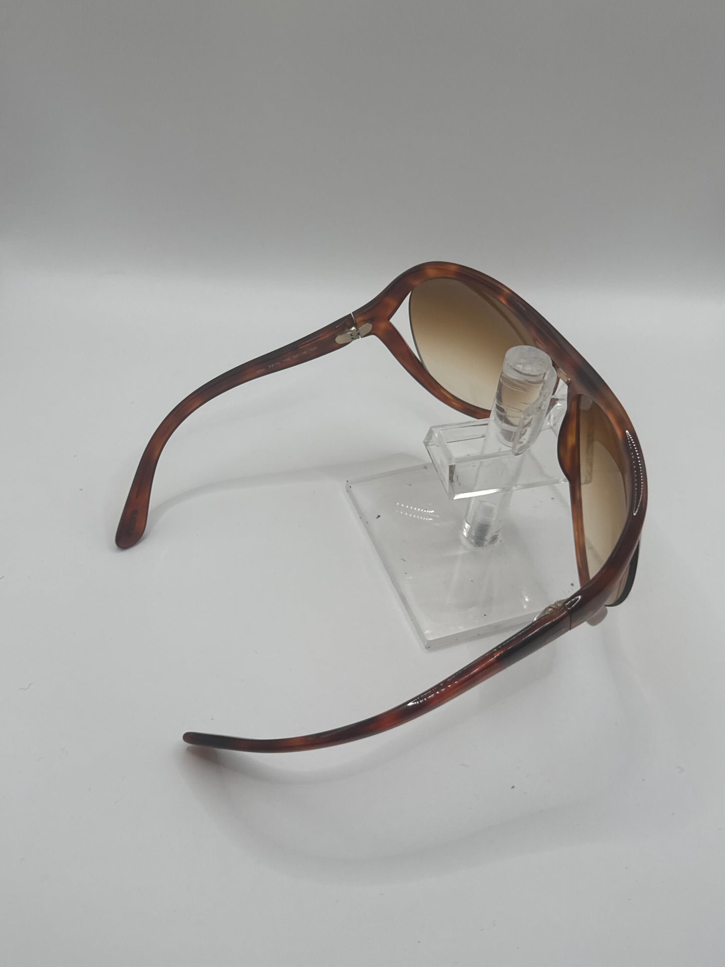 Tom Ford Milo Tf73 Sunglasses in color 116