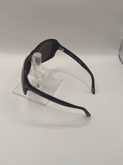 Tom Ford Tatiana Tf63 Sunglasses in color 820