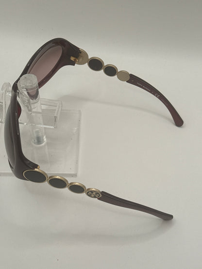 Tory Burch 9002 Sunglasses in color 83514