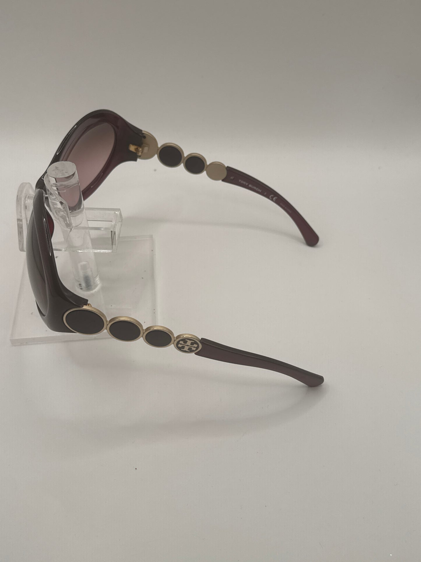 Tory Burch 9002 Sunglasses in color 83514