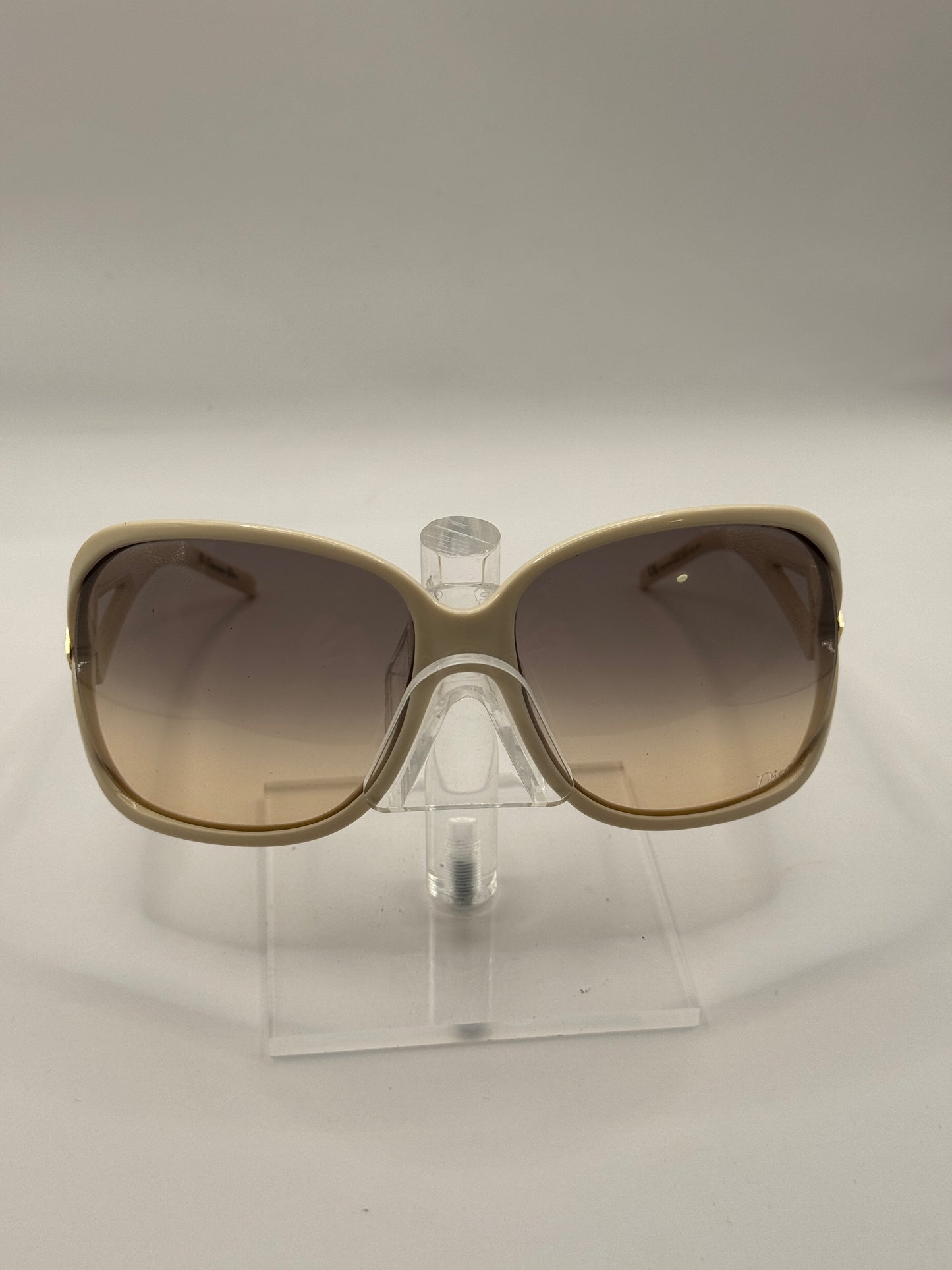 Christian Dior Madrague Sunglasses in color Szjfi