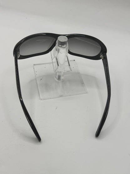 Prada Spr18l Sunglasses in color 1ab3m1