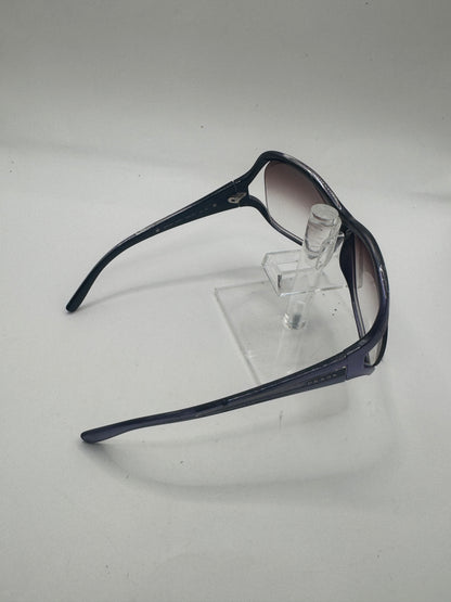 Prada Spr05l Sunglasses in color 7zo4v1