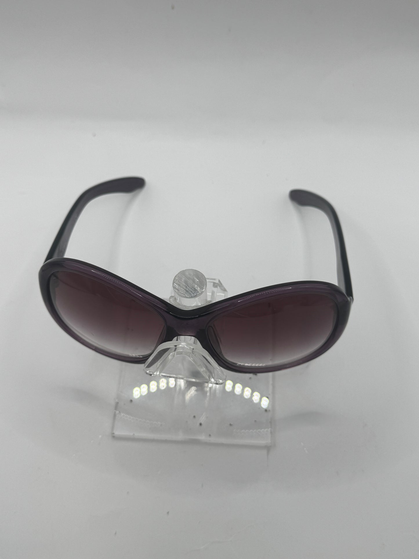 Prada Spr20l Sunglasses in color 7wr4v1