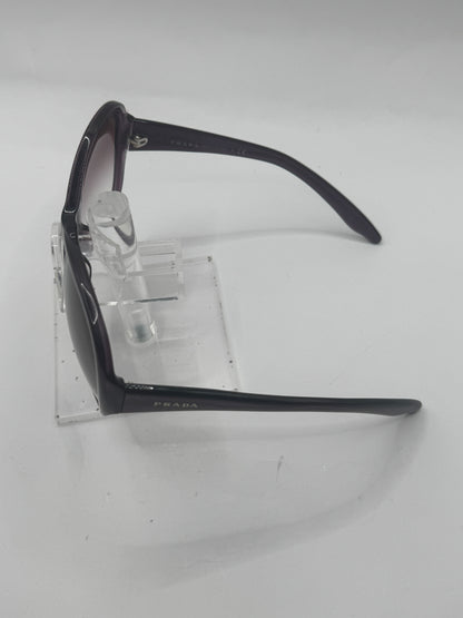 Prada Spr20l Sunglasses in color 7wr4v1