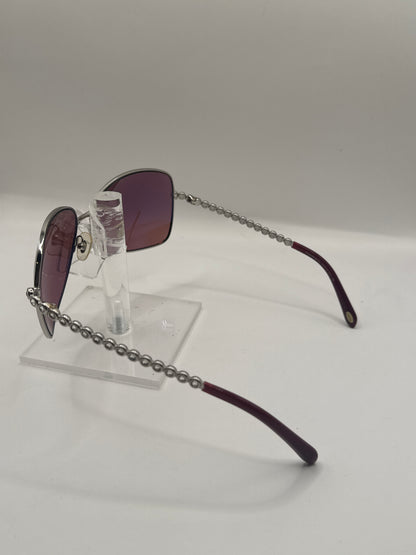 Tiffany 3006b Sunglasses in color 60013i