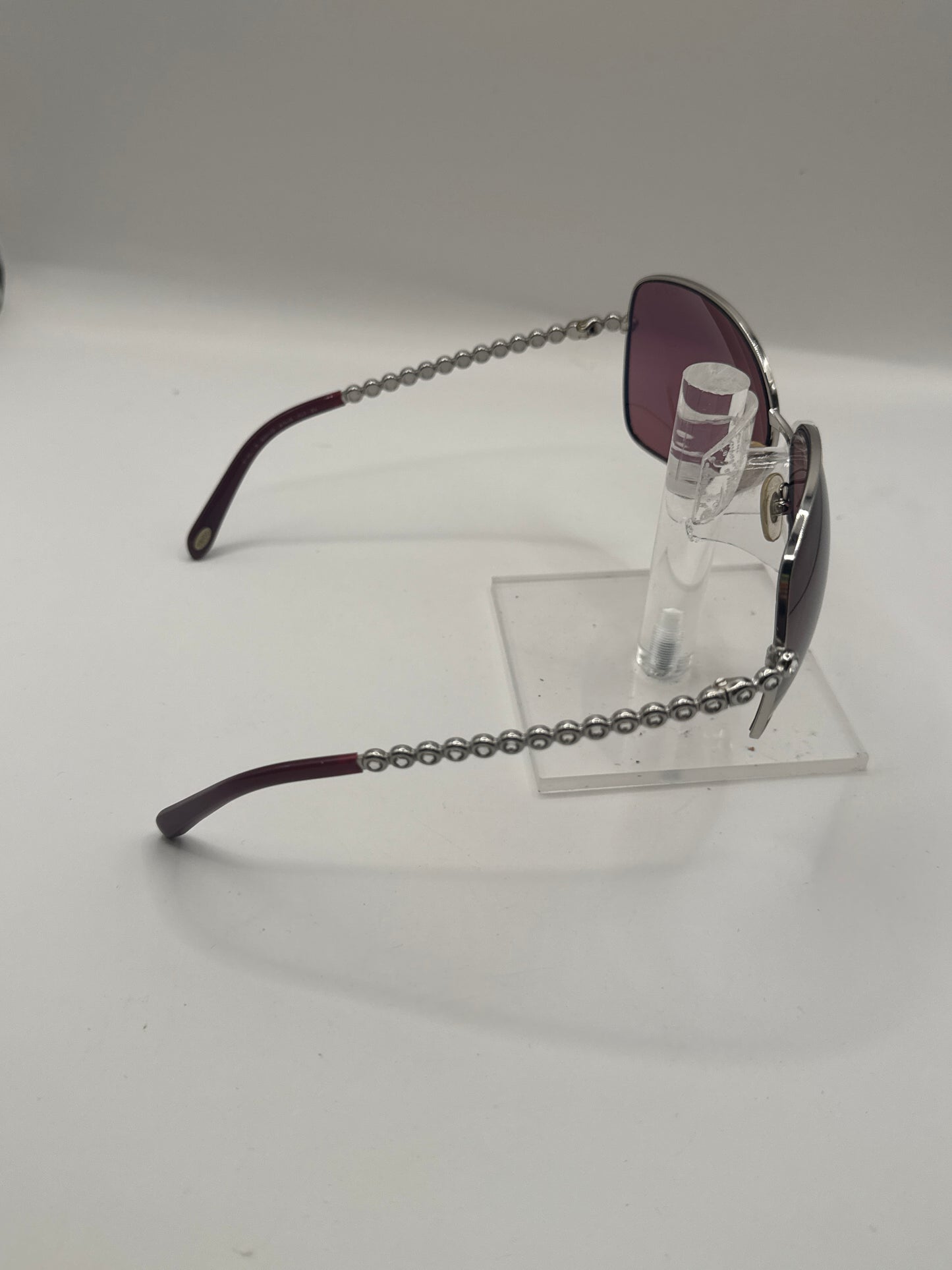 Tiffany 3006b Sunglasses in color 60013i