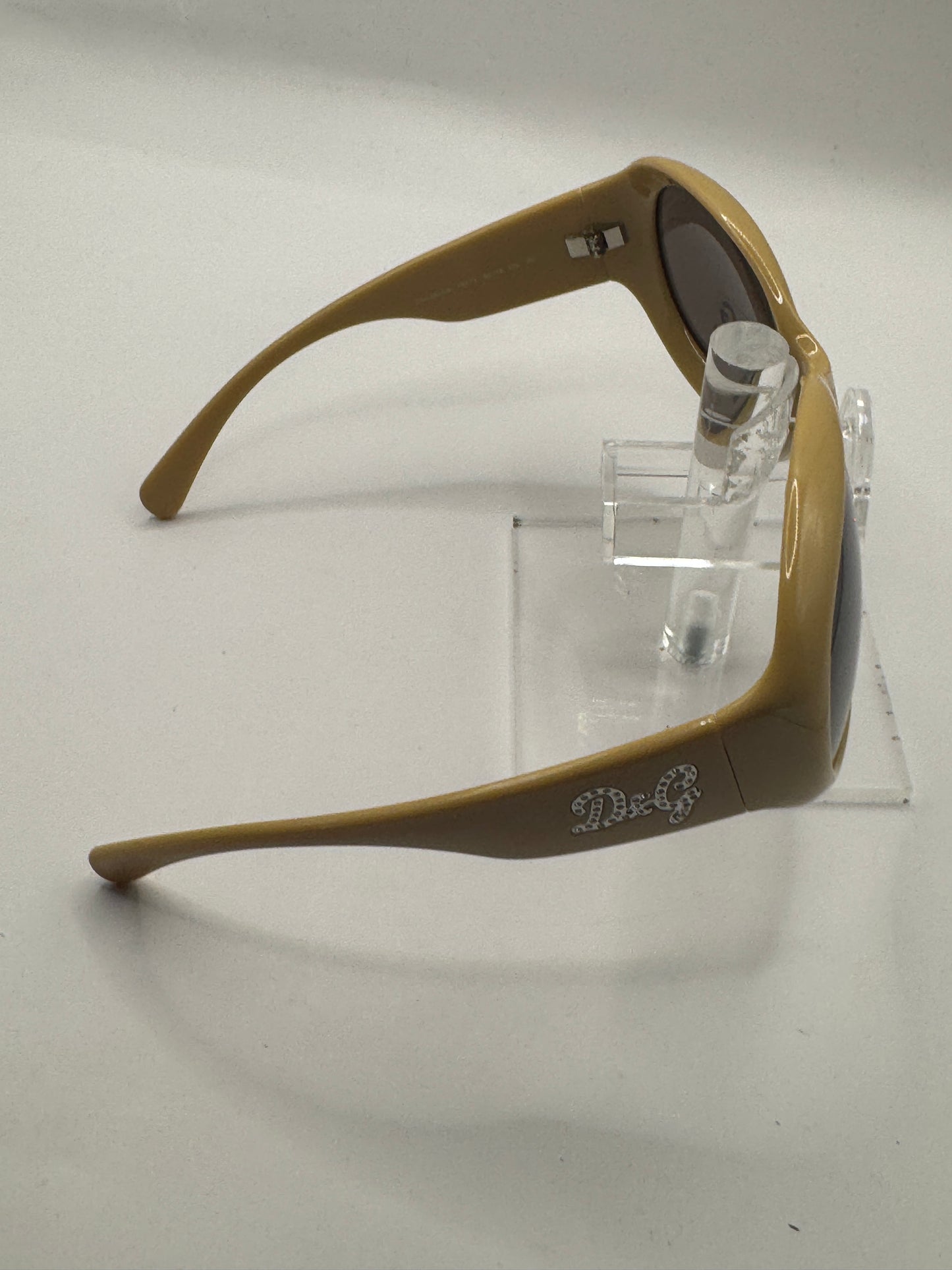 D&g 8045b Sunglasses in color 79173