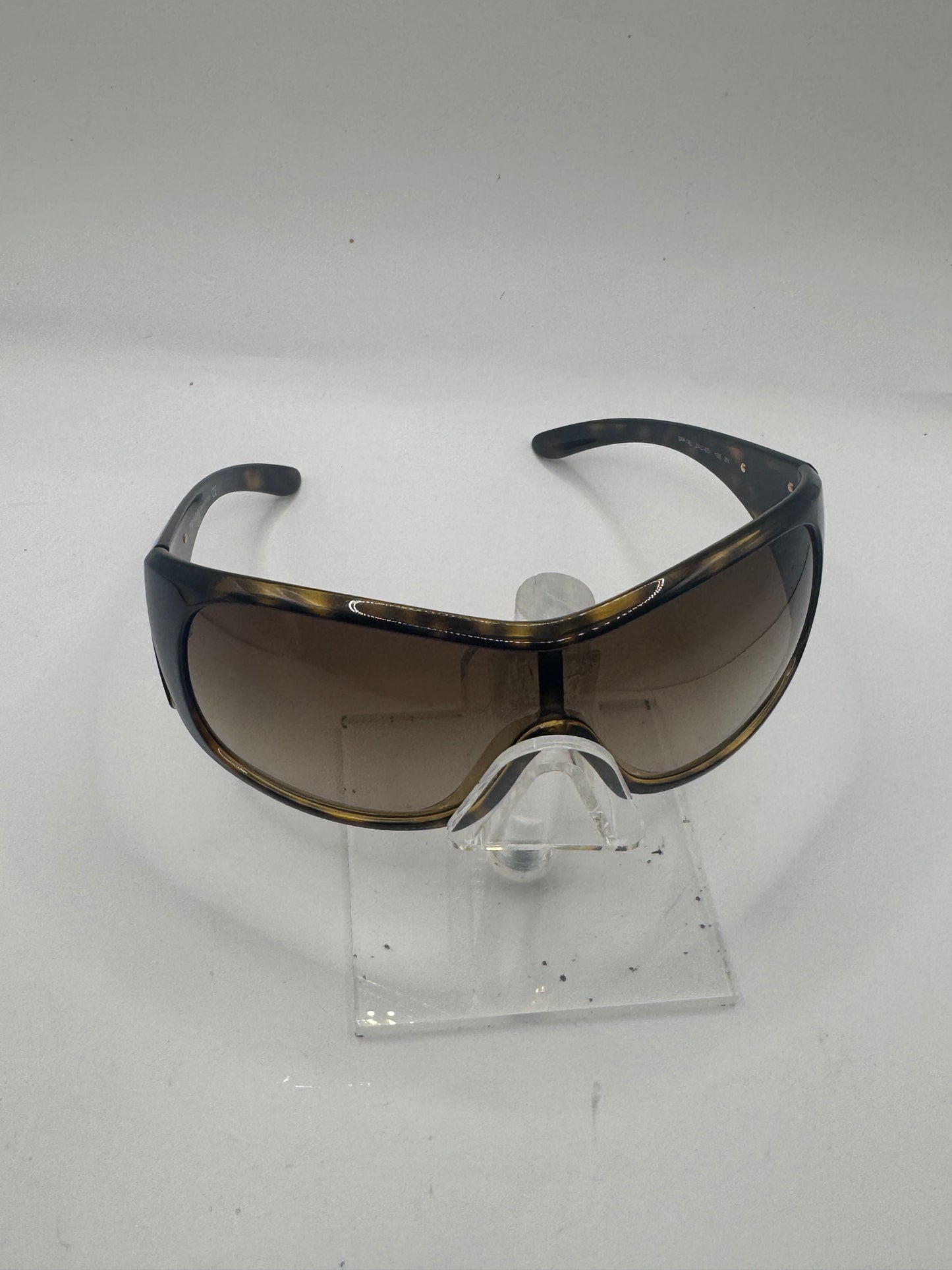 Prada Spr14l Sunglasses in color 2au6s1