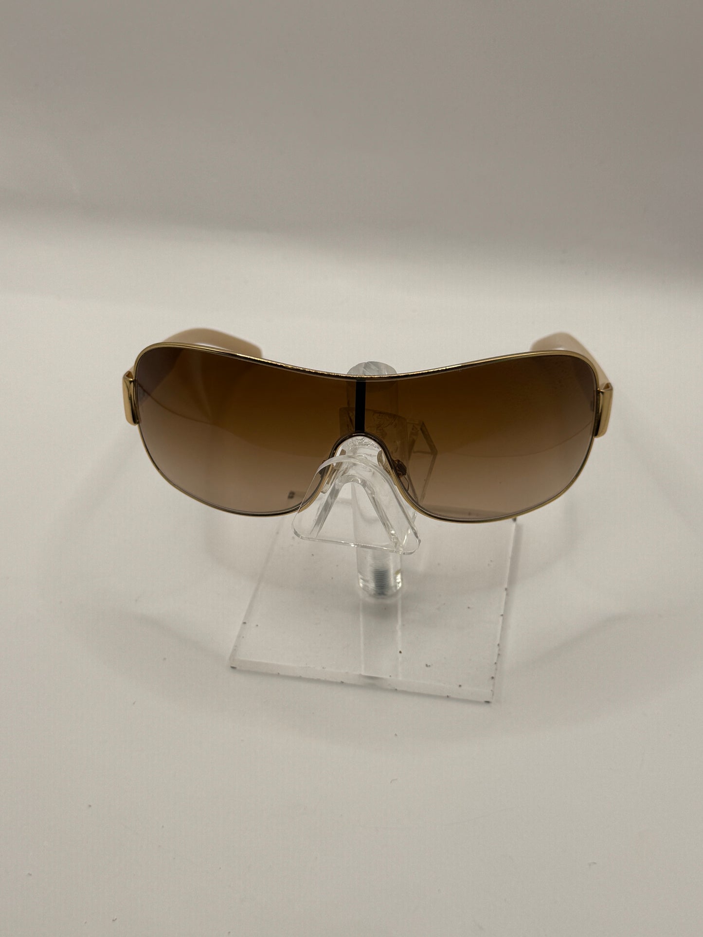 Dolce Gabbana 2039 Sunglasses in color 18913
