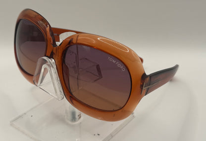 Tom Ford Bianca Tf83 Sunglasses in color 390