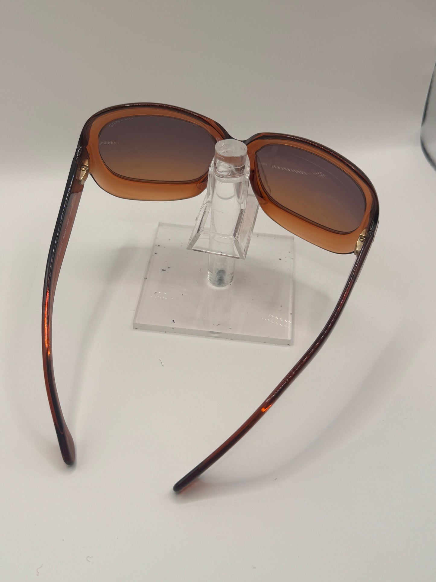 Tom Ford Bianca Tf83 Sunglasses in color 390