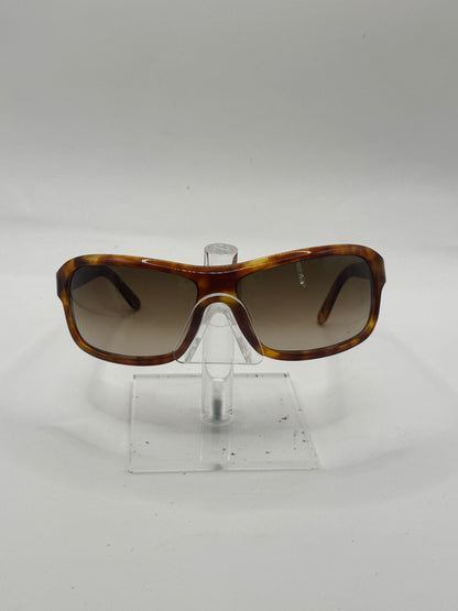 Prada Spr02i Sunglasses in color 4bw6s1