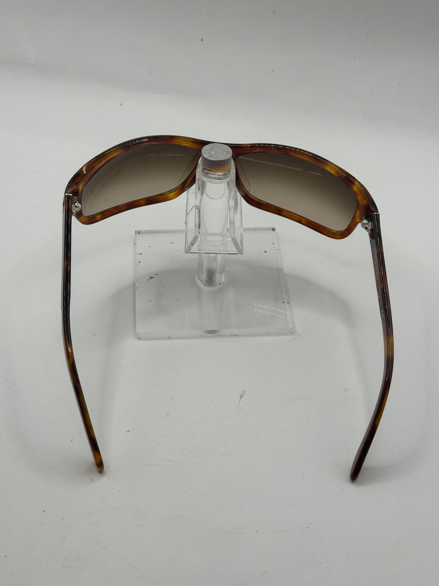 Prada Spr02i Sunglasses in color 4bw6s1