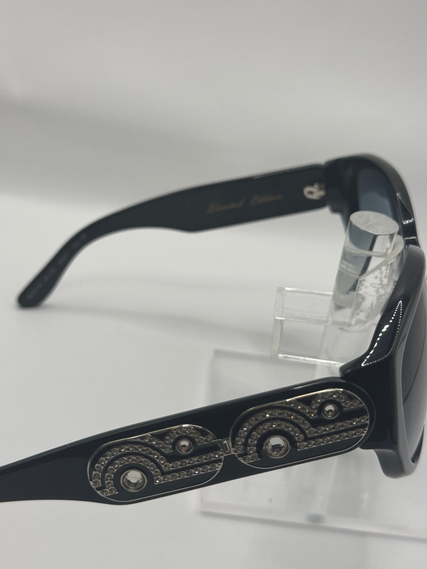Bvlgari 8037b Sunglasses in color 5013c