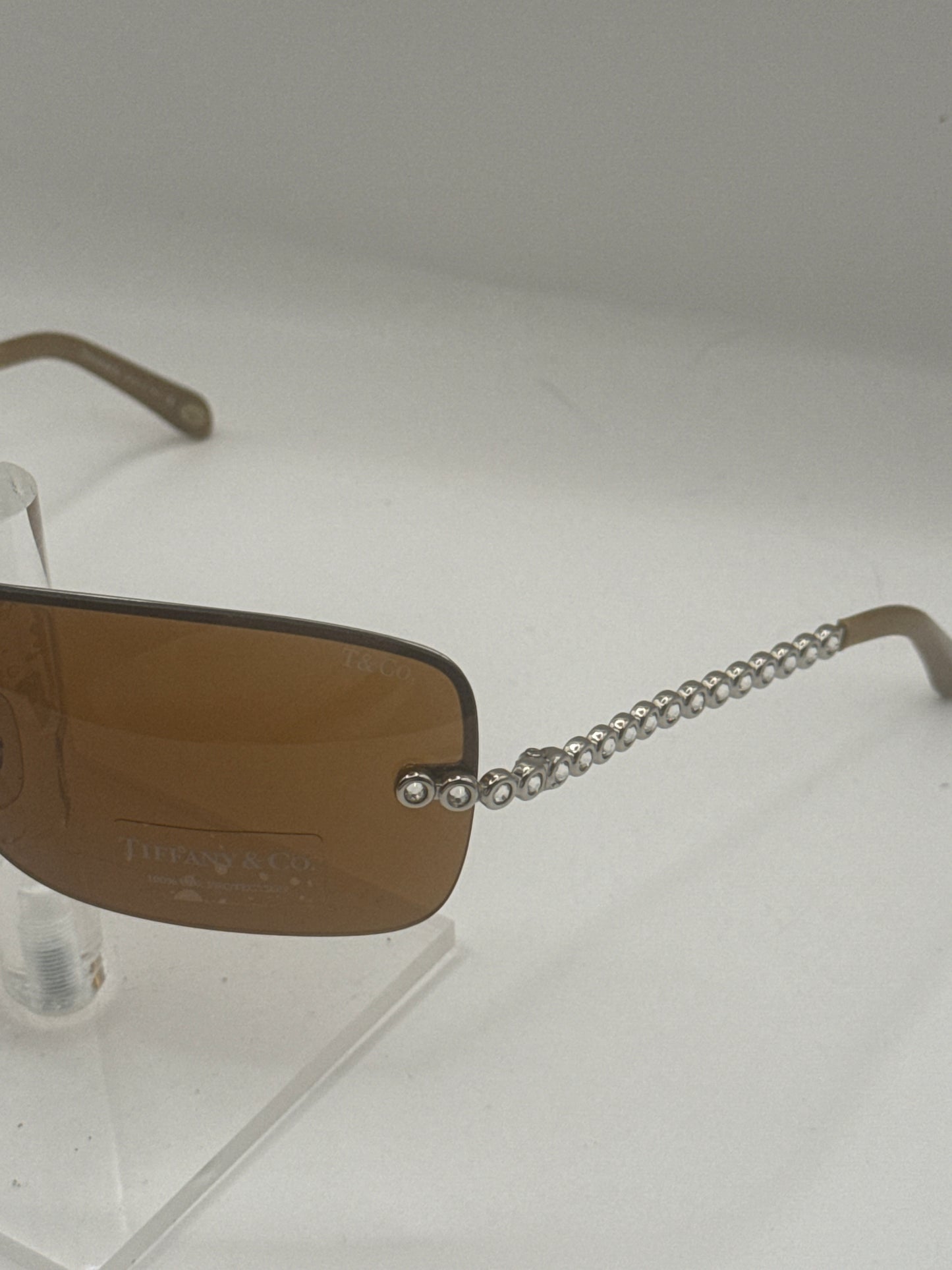 Tiffany 3002b Sunglasses in color 60013g
