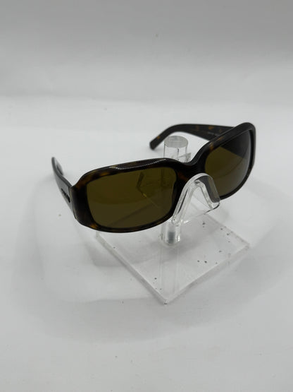 Prada Spr12h Sunglasses in color 2au2p1