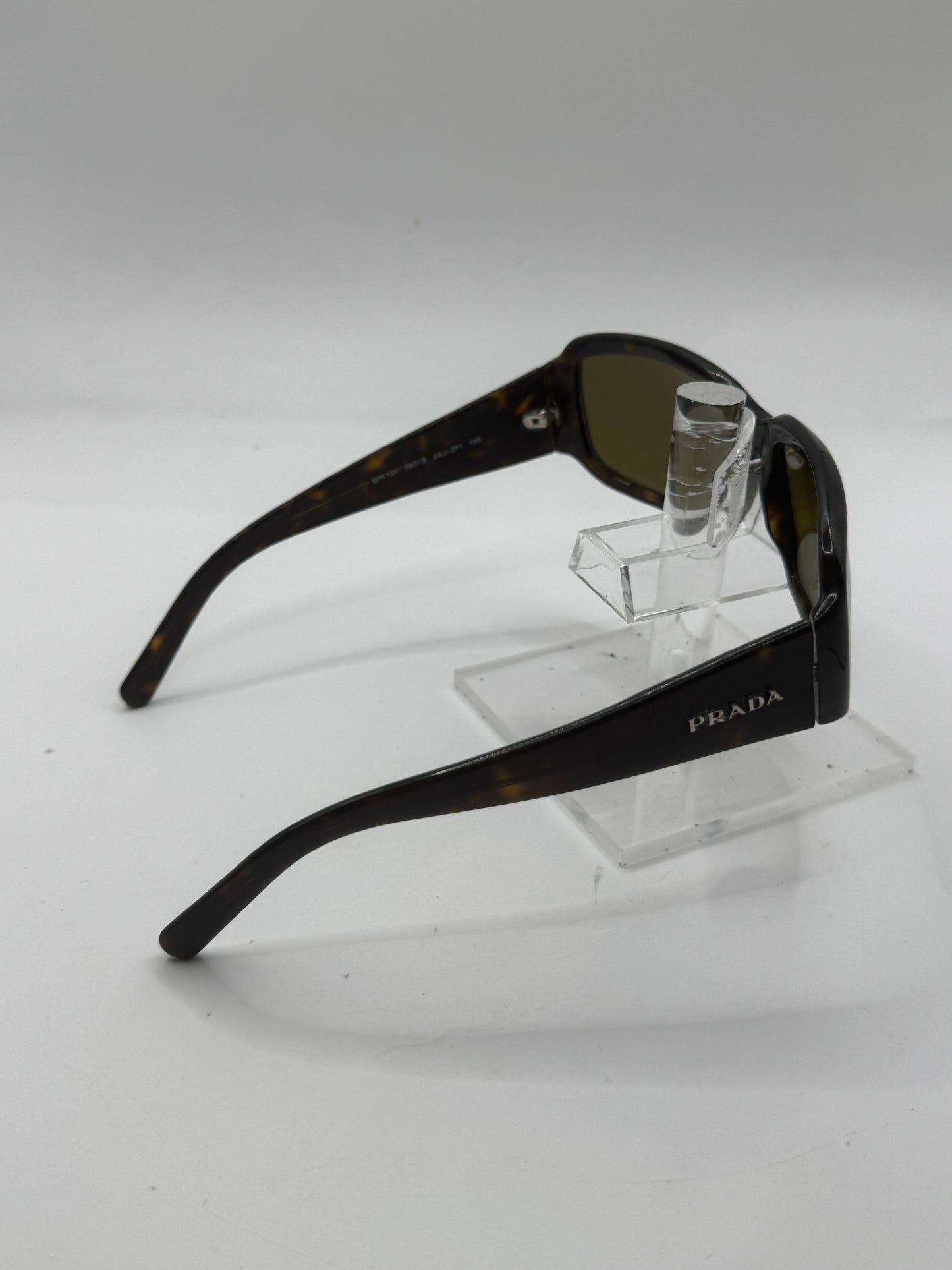 Prada Spr12h Sunglasses in color 2au2p1