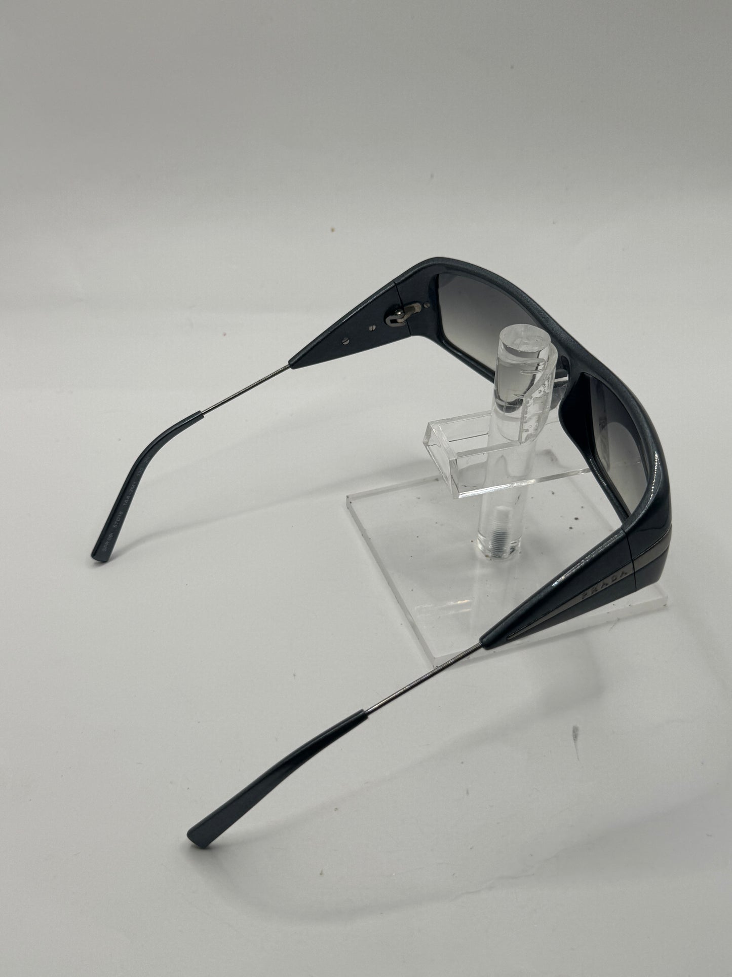 Prada Spr08i Sunglasses in color 1aa3m1