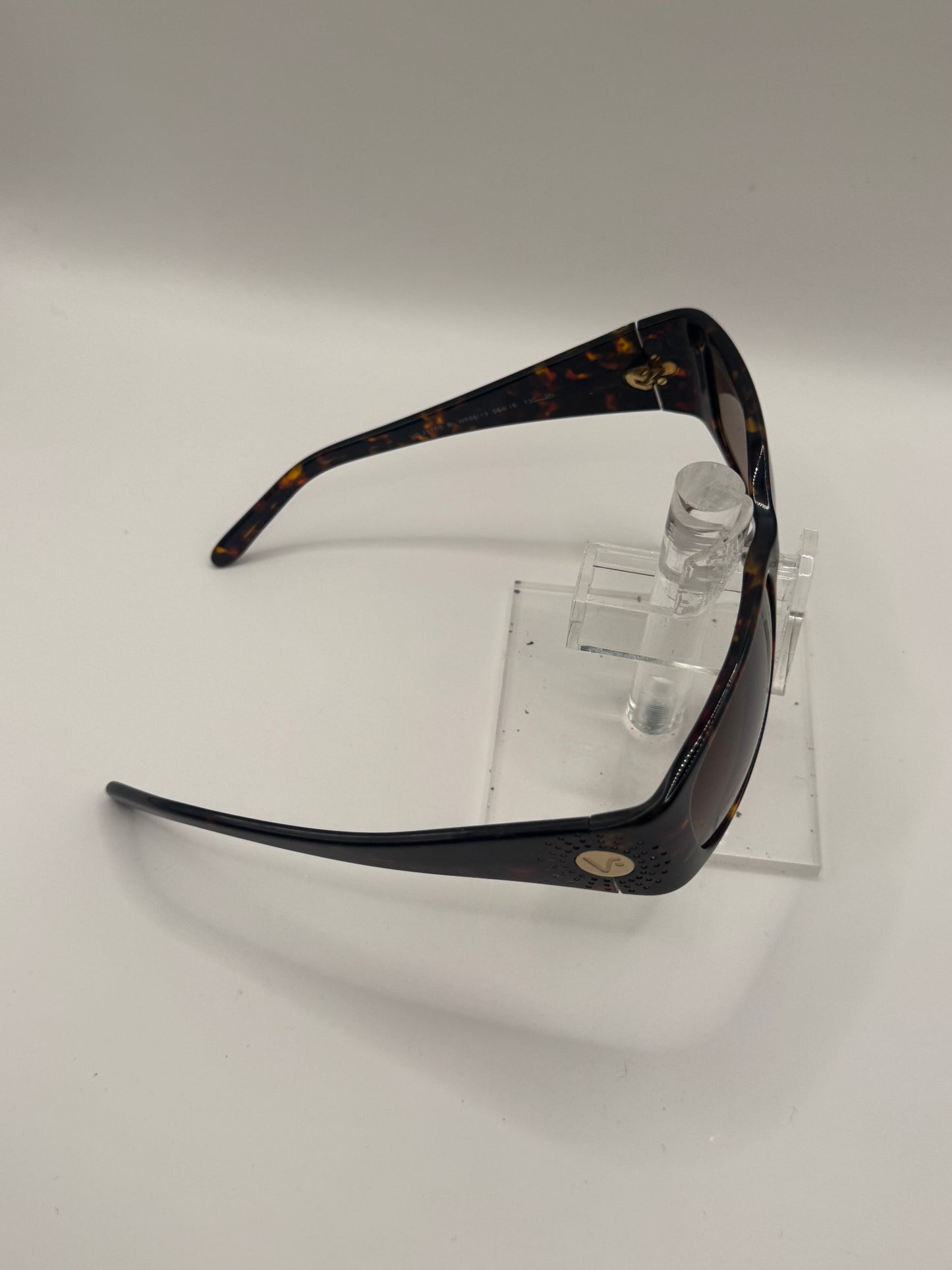Vogue 2515b Sunglasses in color W65613