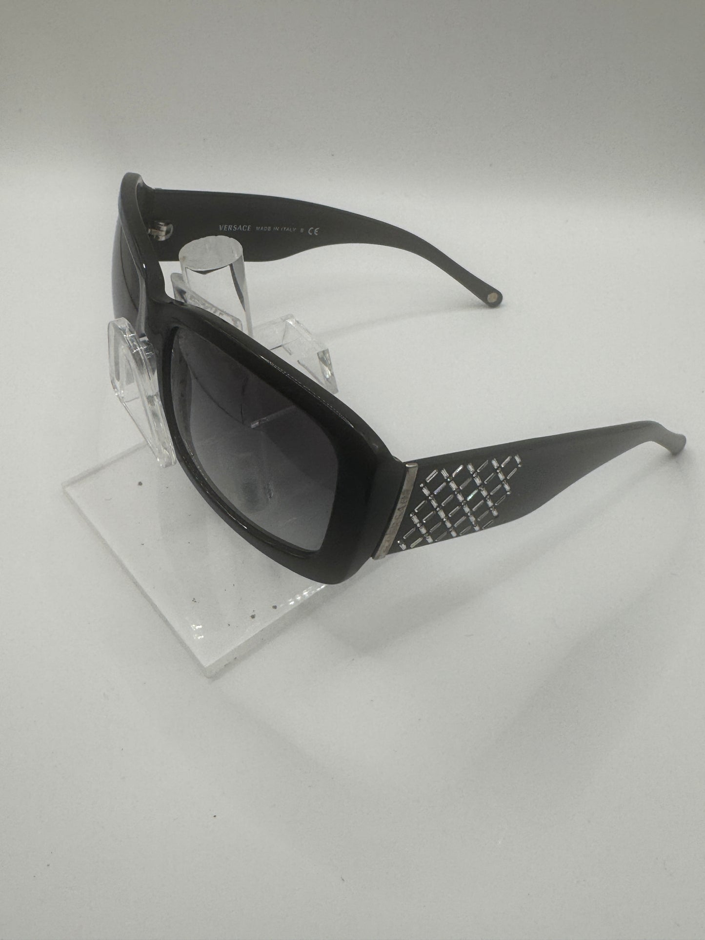 Versace 4146b Sunglasses in color Gb111