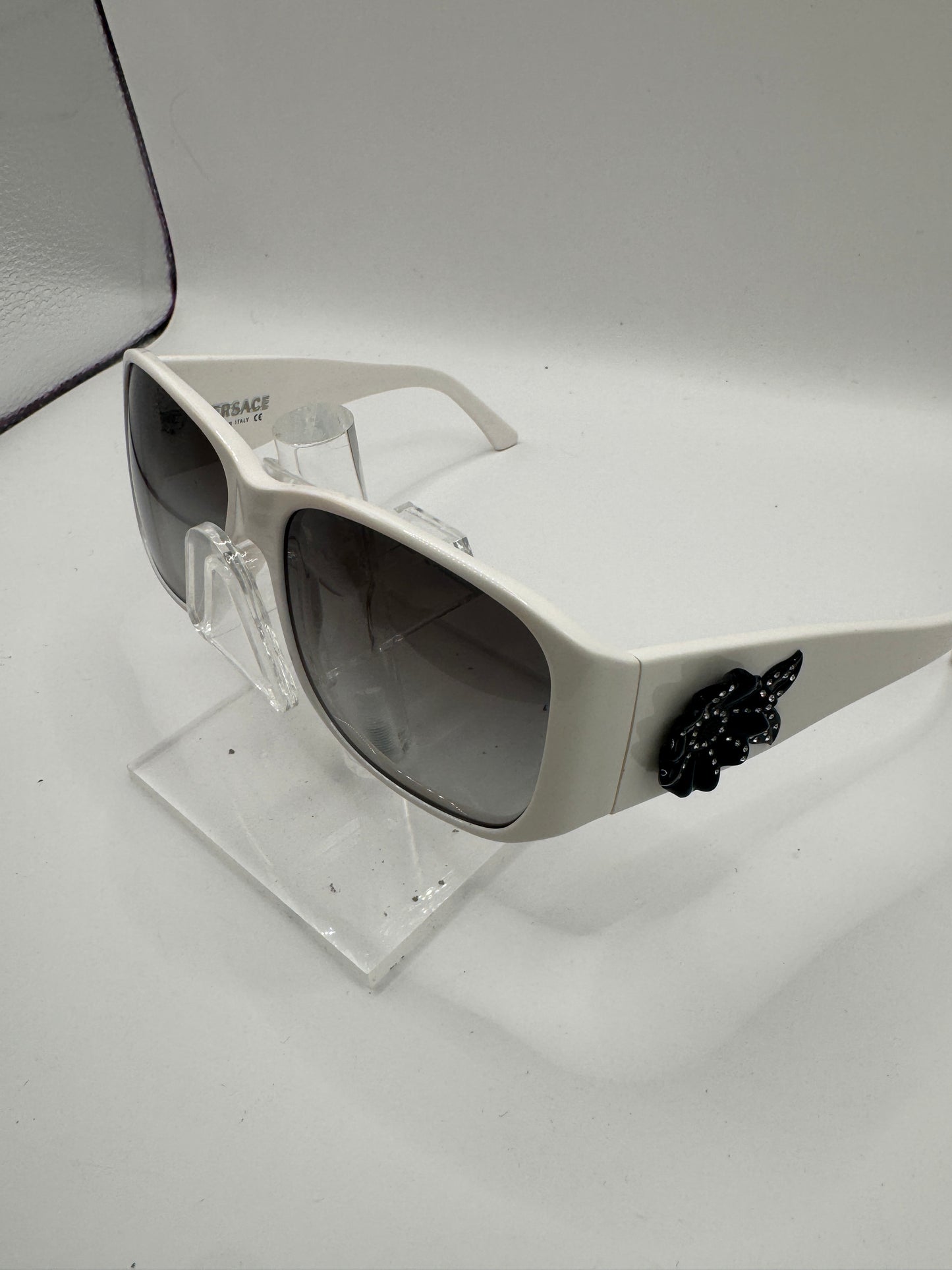 Versace 4148b Sunglasses in color 31411