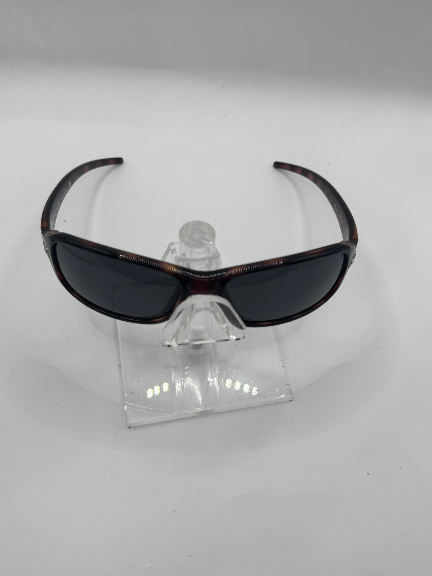 D&g 2200 Sunglasses in color 0b5