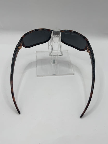D&g 2200 Sunglasses in color 0b5