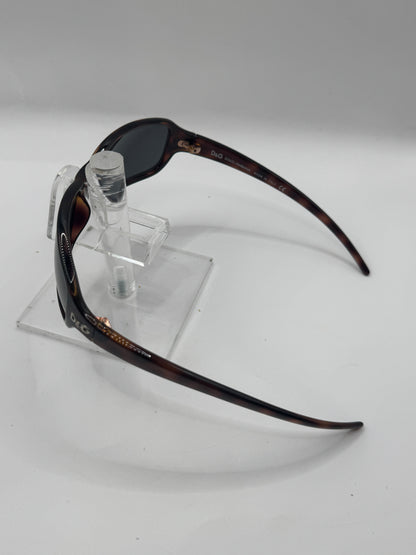 D&g 2200 Sunglasses in color 0b5