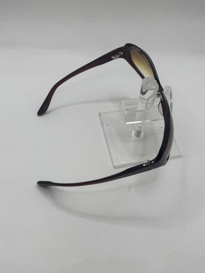 Oliver Peoples La Donna Sunglasses in color Si