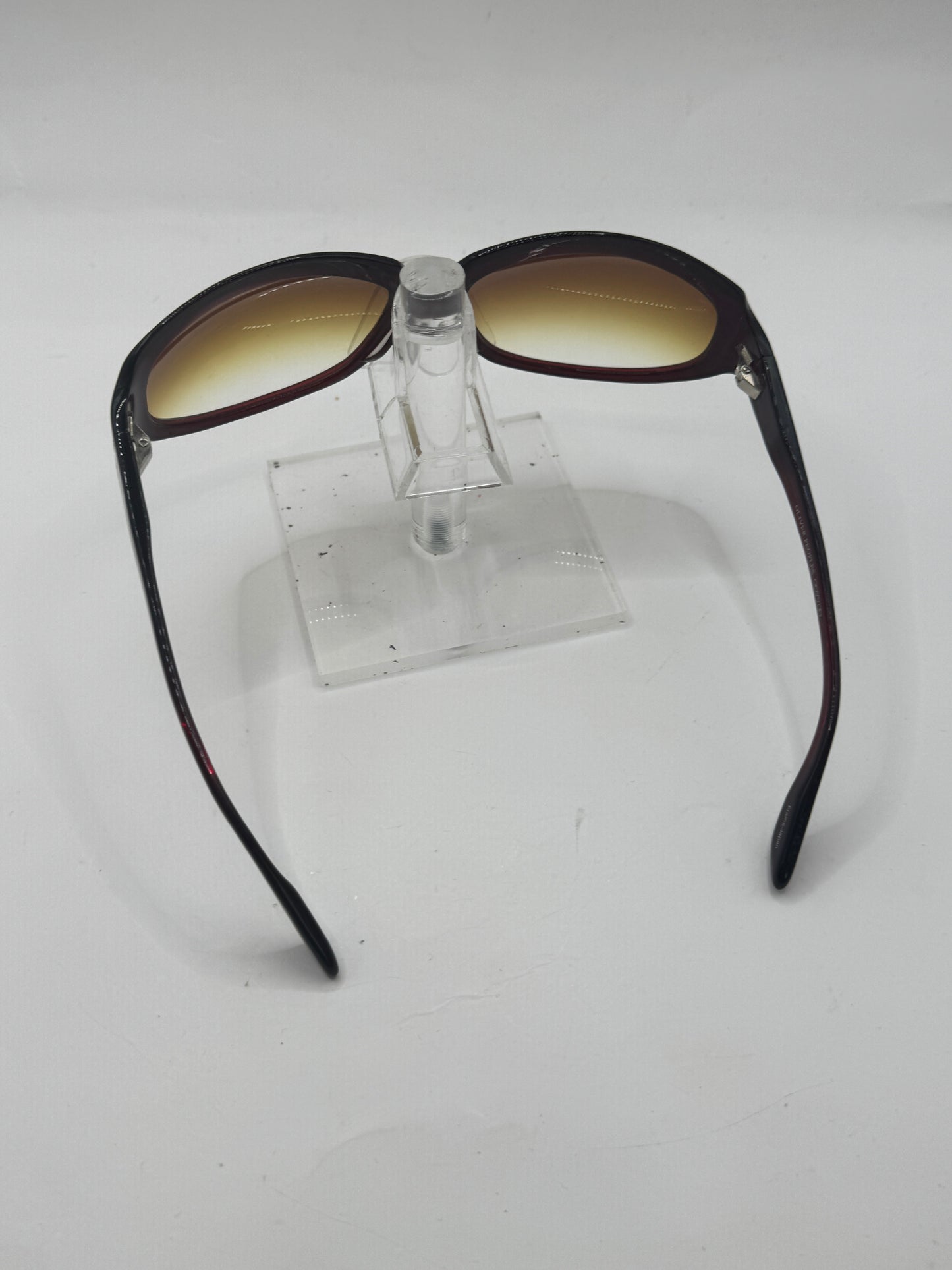 Oliver Peoples La Donna Sunglasses in color Si